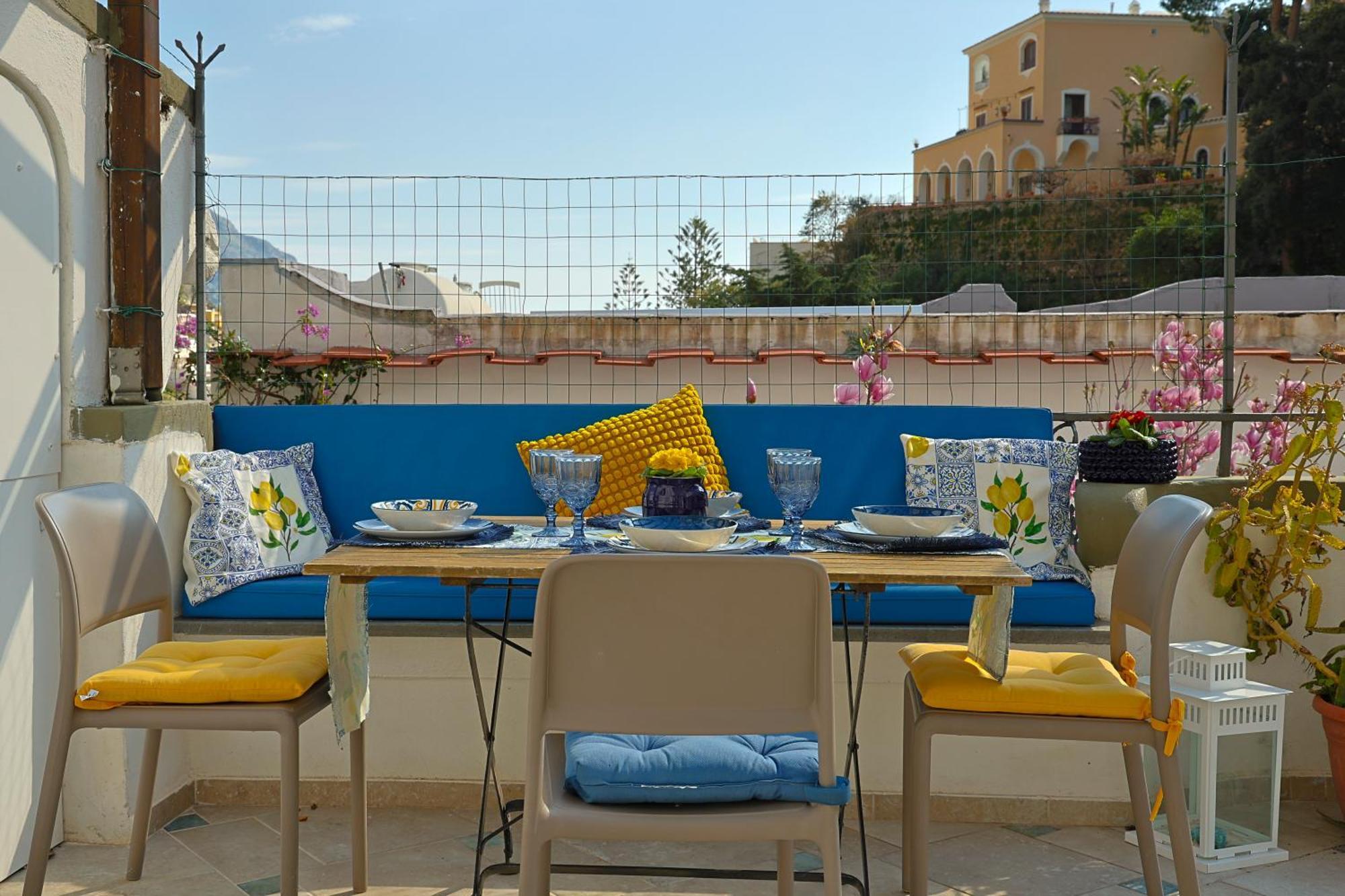 Casa Flavia Positano Center - 5 Minutes To Beach And 4 Air Conditioning Exterior photo